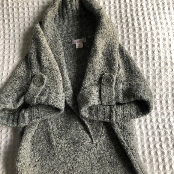 Short Sleeve Gray Tweed Sweater - Picture 4 of 4